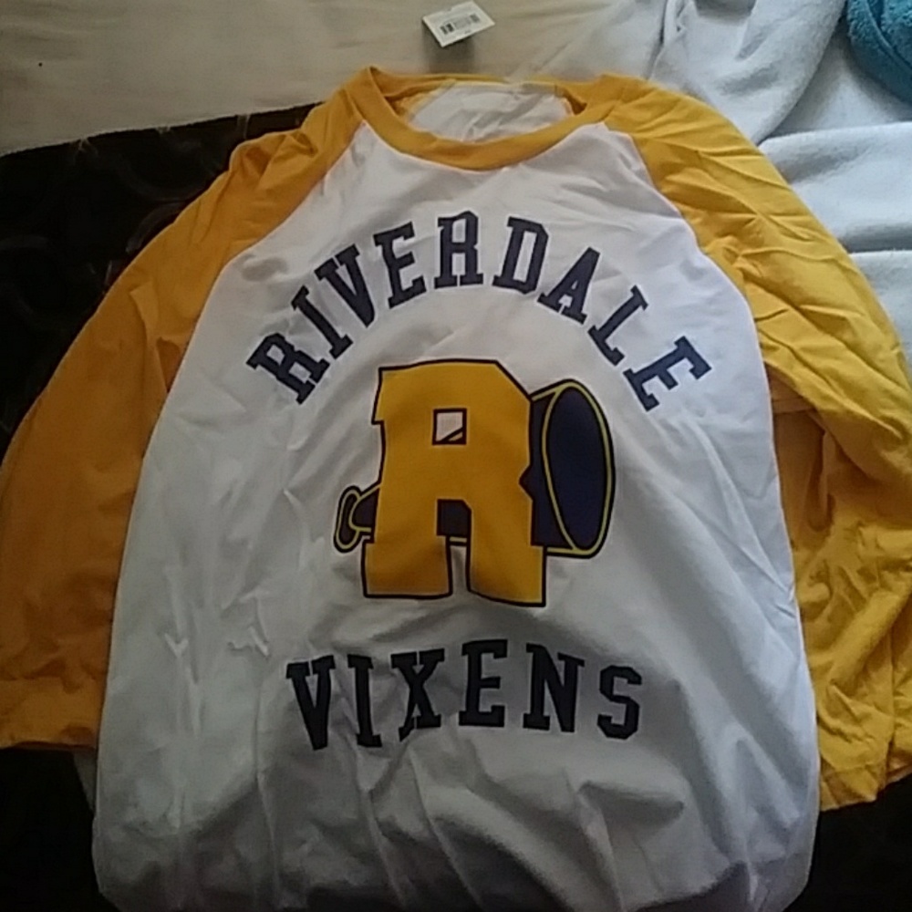 RIVERDALE VIXENS T-Shirt